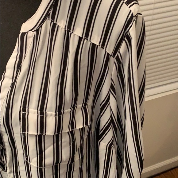 Blouse - Picture 3 of 7